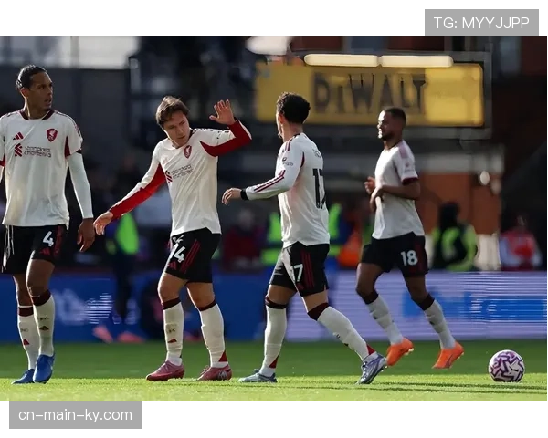 从切尔西对阵巴萨到利物浦对决皇马 禁区犯规认定标准不一