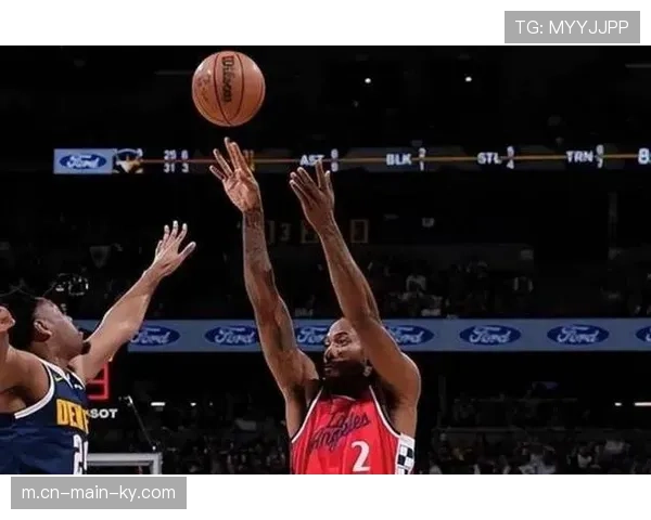 泰伦卢确立伦纳德单核打法 快船年轻球员需适应无球跑动